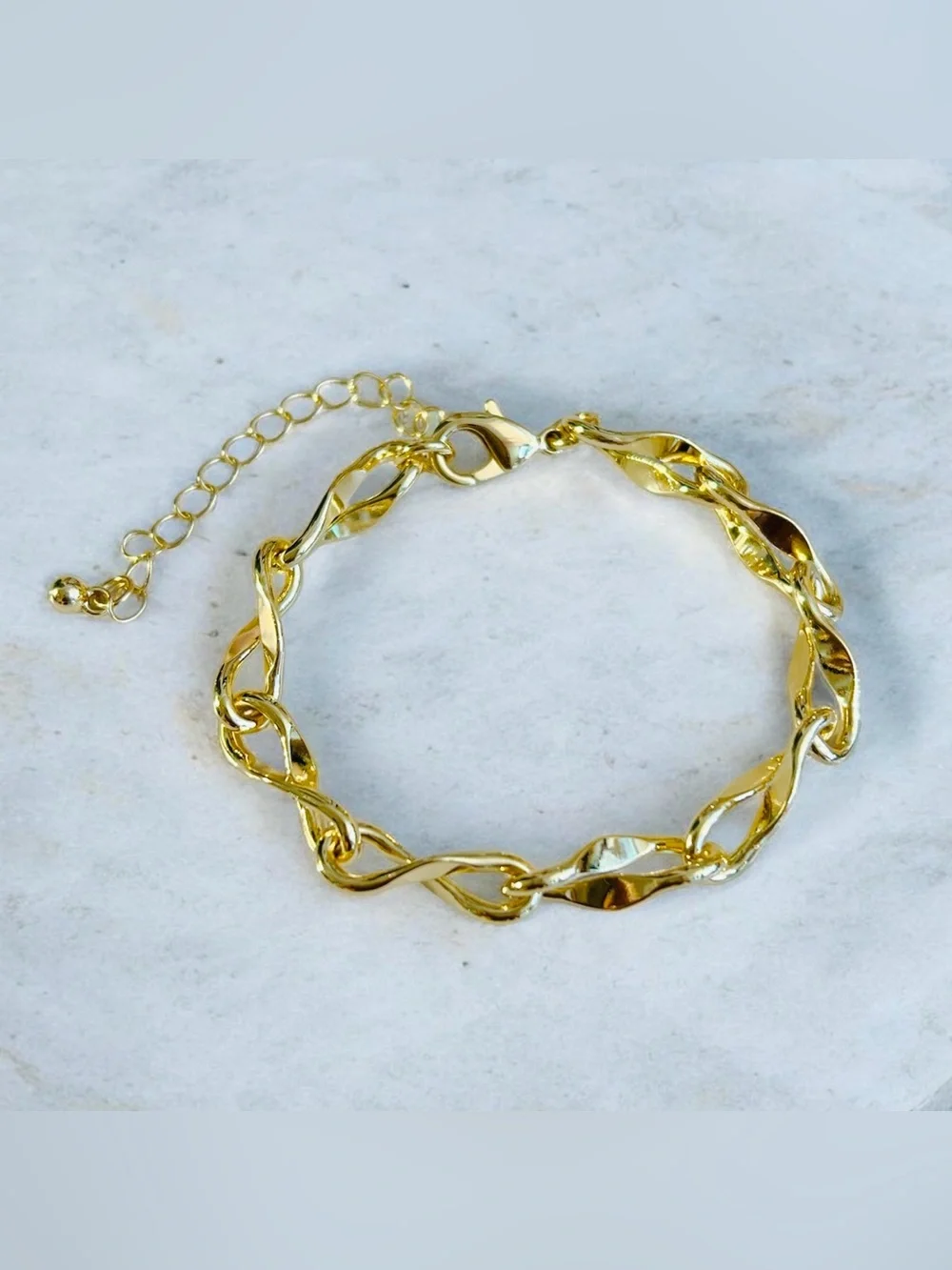 18k yellow gold filled Infinity ♾️ link 6” to 8.5” bracelet adjustable 🌟